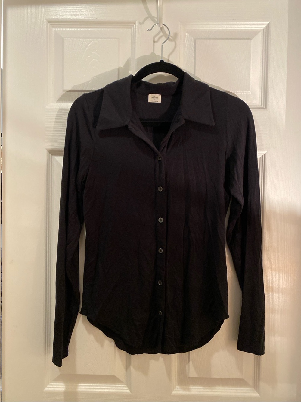 Aritzia Wilfred Pose Longsleeve Black Button-Up Shirt M